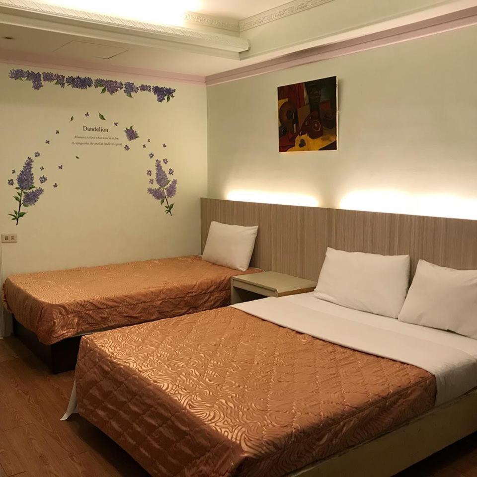 Rido Hotel Taichung Exterior photo